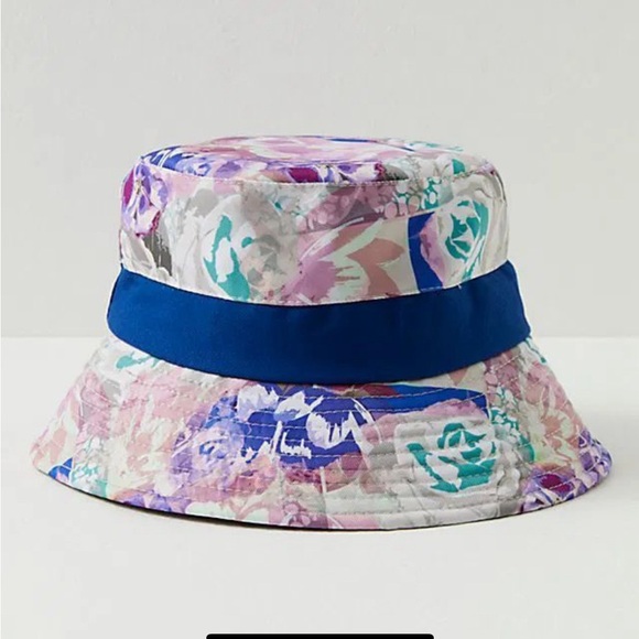 NWOT FREE PEOPLE BLOOM BUCK HAT SIZE OS - Picture 3 of 4